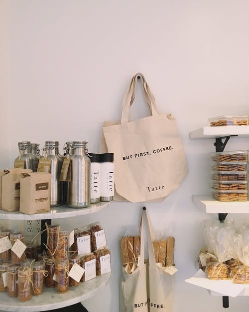 How garments giants Gap and Benetton as quickly as dominated the development high side freeway