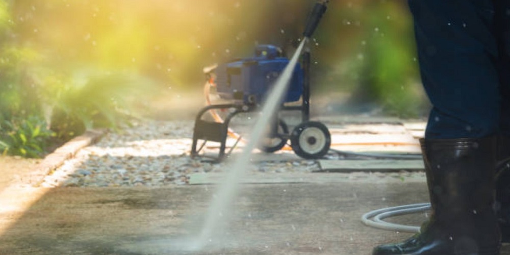 How to Remove Paint with Pressure Washing